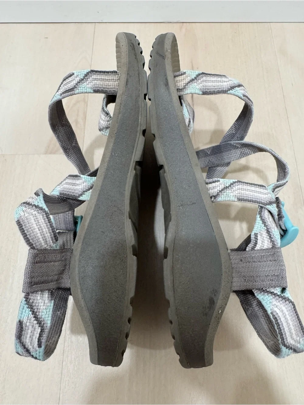 Chaco Sandals Women's Size 7  Z/Cloud 2 Sandals - Candy Gray